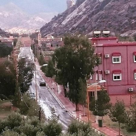 Hotel Titrit Тафраут Экстерьер фото